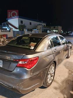 كرايسلر 200